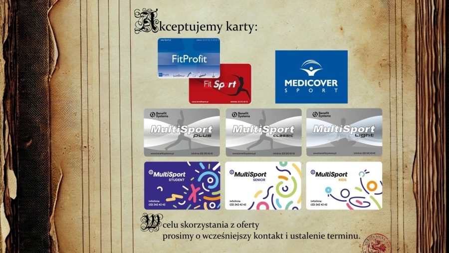 Grota Solna łączy w sobie walory zdrowotne z relaksacyjnymi. Czyste, zjonizowane dzięki soli powietrze odpręża i wspomaga leczenie wielu chorób. Dla mieszkańców dużych miast o zanieczyszczonym powietrzu seans w takim miejscu to prawdziwe dobrodziejstwo. Ściany groty wyłożone są blokami solnymi pochodzącymi z Morza Martwego. Podłogę pokrywają solne kryształki, z sufitu zwisają sople uformowane ze specjalnej masy z dodatkiem soli. Panuje tu specyficzny mikroklimat, charakteryzujący się odpowiednią wilgotnością, temperaturą oraz właściwą cyrkulacją powietrza. System podgrzewania i przedmuchiwania słonych murów sprawia, że sól paruje, jonizując ujemnie powietrze oraz nasycając je cennymi dla zdrowia biopierwiastkami.

W czasie seansu w Grocie Solnej wchłaniamy szereg mikroelementów:

jod - odpowiedzialny za funkcjonowanie tarczycy, która zarządza przemianą materii i reguluje wagę,
wapń - wzmacniający odporność organizmu, łagodzący podrażnienia i regulujący funkcje układu krwionośnego,
magnez - działa antystresowo, wpływa korzystnie na układ sercowo-naczyniowy,
potas, sód i chlorki - działają pozytywnie na pracę serca i poprawiają ukrwienie skóry,
żelazo - niezbędny składnik hemoglobiny,
miedź - działa przeciwgrzybiczo, wpływa na syntezę hemoglobiny oraz na gruczoły wydzielania wewnętrznego,
selen - spowalnia proces starzenia się skóry.
Czyste, zjonizowane powietrze bogate w pierwiastki wzmacnia system immunologiczny organizmu, poprawia ogólną kondycję, a w przypadku osób chorych wspomaga leczenie m.in.

stanów zapalnych górnych dróg oddechowych, zatok, płuc i oskrzeli,
schorzeń dermatologicznych, zapalenia skóry, łuszczycy,
niedoczynności tarczycy,
chorób układu krwionośnego,
stanów pozawałowych (wyrównanie ciśnienia tętniczego),
schorzeń przewodu pokarmowego, zapalenia jelita grubego, wrzodów żołądka i dwunastnicy,
otyłości (przyspiesza metabolizm komórkowy),
chorób psychosomatycznych (nerwice, depresje, przemęczenie, kłopoty z koncentracją, spadek odporności na stres).
Zjonizowane ujemnie powietrze groty pozwala na przywrócenie równowagi jonowej w organizmie, działając terapeutycznie w stanach przemęczenia, depresji i nerwic.

Przebywanie w grocie nie jest wskazane przy:

nadczynności tarczycy,
uczuleniu na jod,
ostrych stanach gruźlicy,
zaawansowanej chorobie nowotworowej.
Aby terapia była skuteczna, należy ją stosować systematycznie w cyklach po około 10 seansów. Z terapii solnej mogą korzystać wszyscy, bez ograniczeń wiekowych. Pobyt w grocie jest korzystny zarówno dla osób starszych jak i niemowląt, a także dla kobiet w ciąży i przyszłych noworodków.

Zapraszamy na seanse w Grocie trwające 50 minut, które porównywalne są z 1-dniowym pobytem nad morzem. Z Groty może korzystać jednocześnie do 12 osób, co stwarza kameralne warunki wypoczynku. Wskazany jest wygodny strój. Panuje tu temperatura pokojowa, do dyspozycji mamy koce do przykrycia. Na nogi nakładane są ochraniacze (do zakupienia na miejscu) lub prosimy zabrać świeże skarpetki. Dzieci mają do dyspozycji plastikowe zabawki (wiaderka, foremki, łopatki) i bawią się solą jak piaskiem!